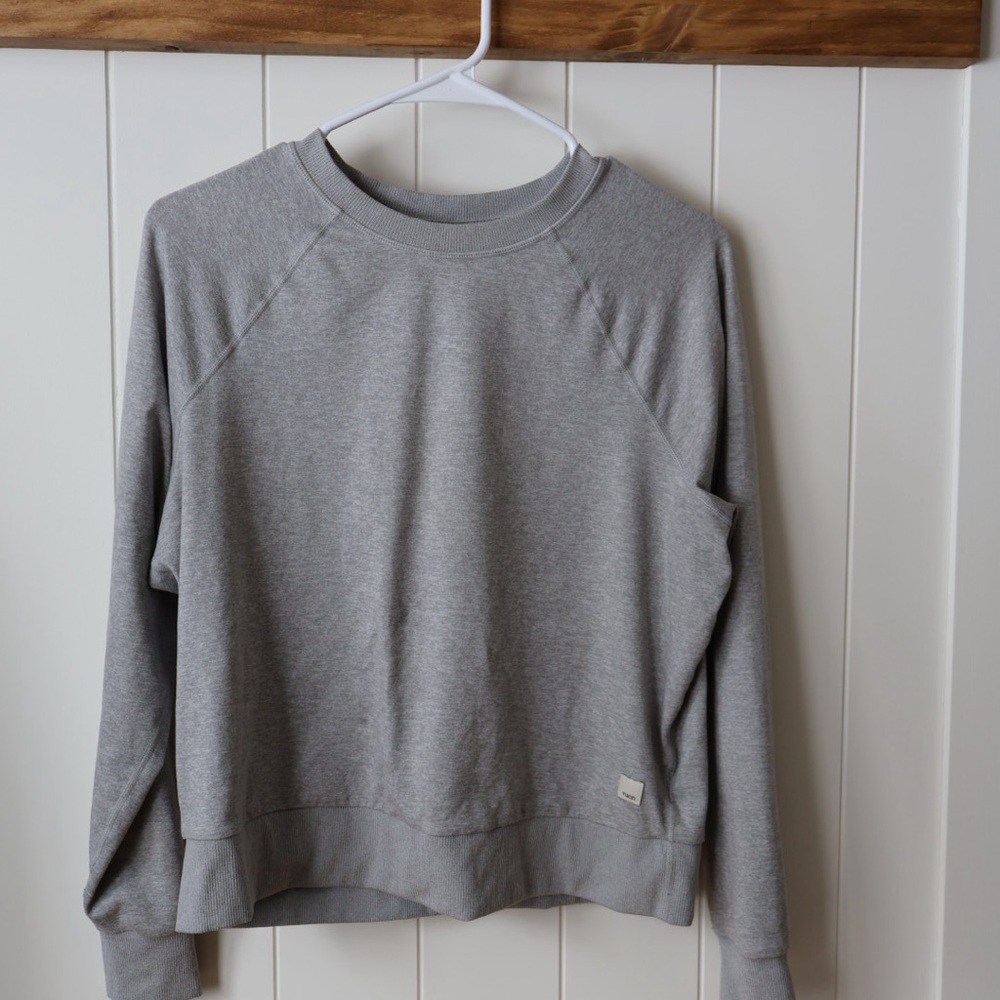 Vuori Heather Gray Crewneck Sweatshirt